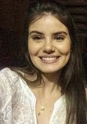Camila Queiroz