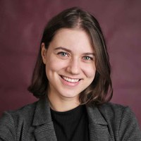 Nina-Holickova-ED.jpg